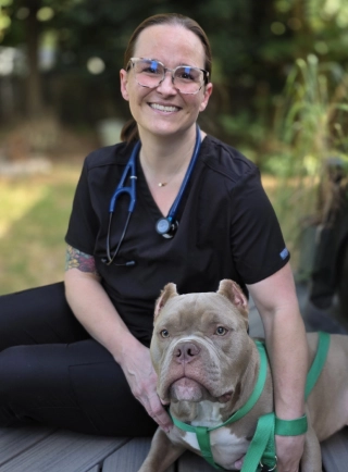 Dr. Sara Elliott